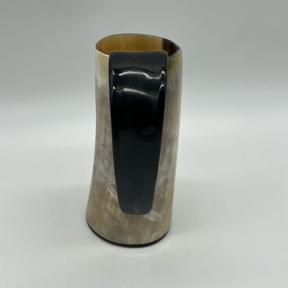 2505- Beige and Black Viking Drinking Horn Mug NWT - Picture 4 of 8